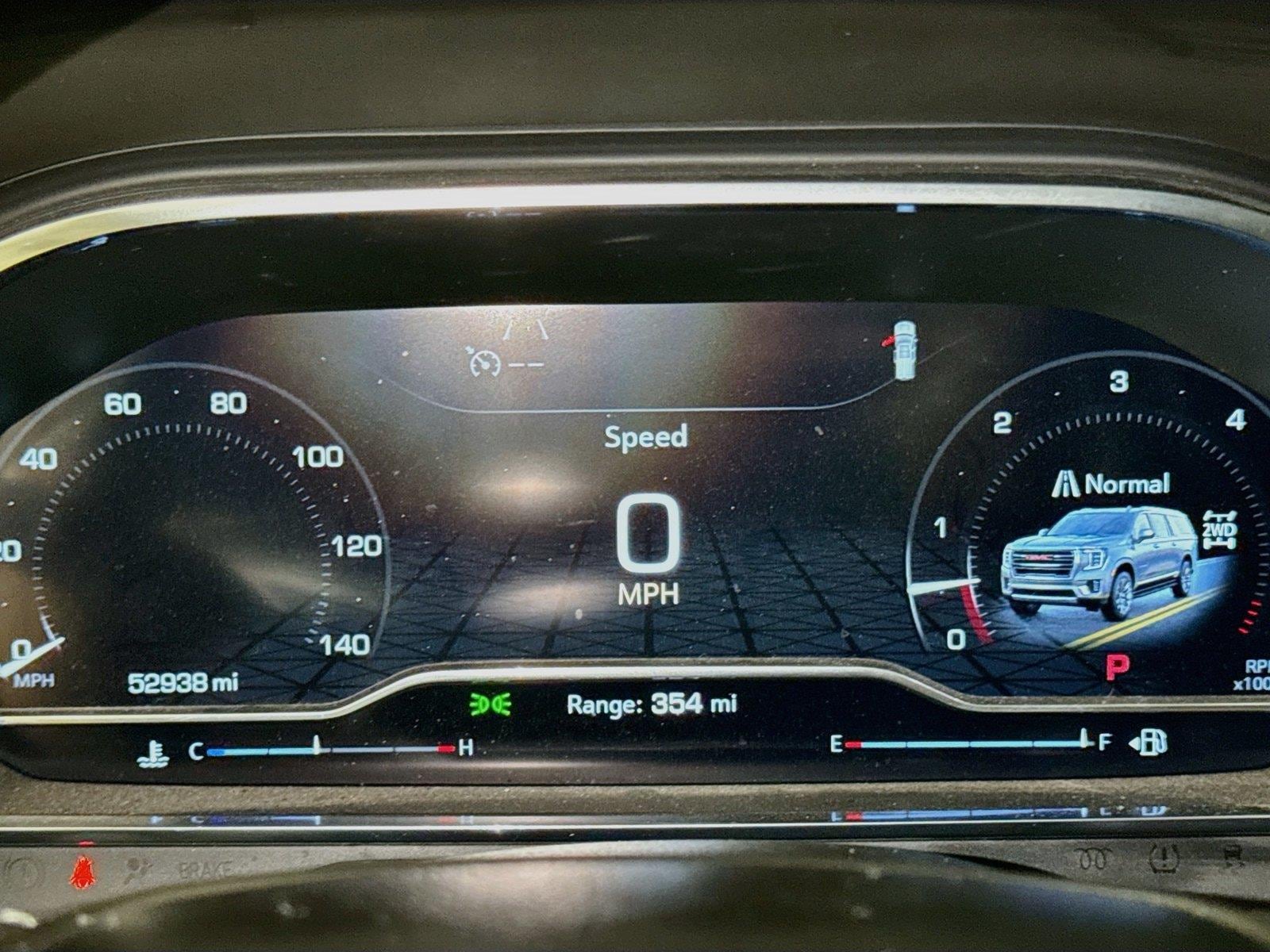2024 GMC Yukon XL AT4 - Photo 10
