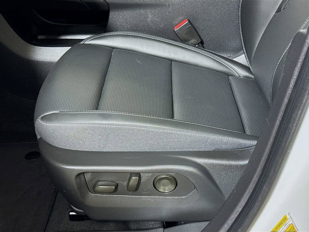 2025 Buick Envision Preferred - Photo 18