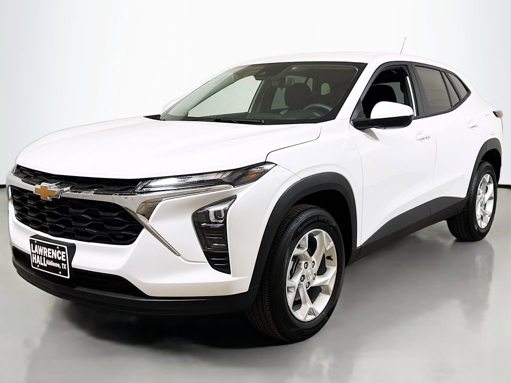 2026 Chevrolet Trax LS's photo
