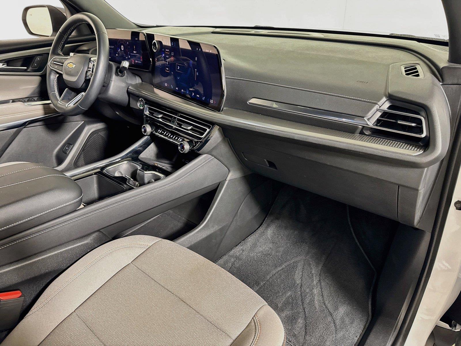 2026 Chevrolet Traverse LT - Photo 29