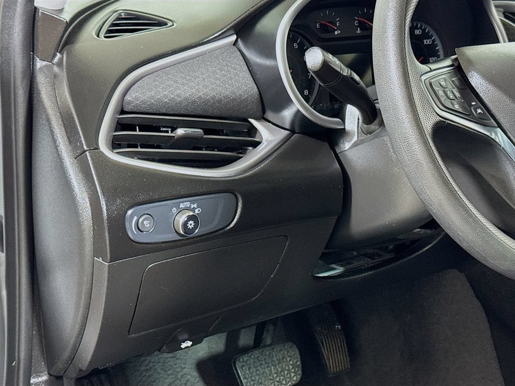 2025 Chevrolet Malibu 1LT - Photo 8