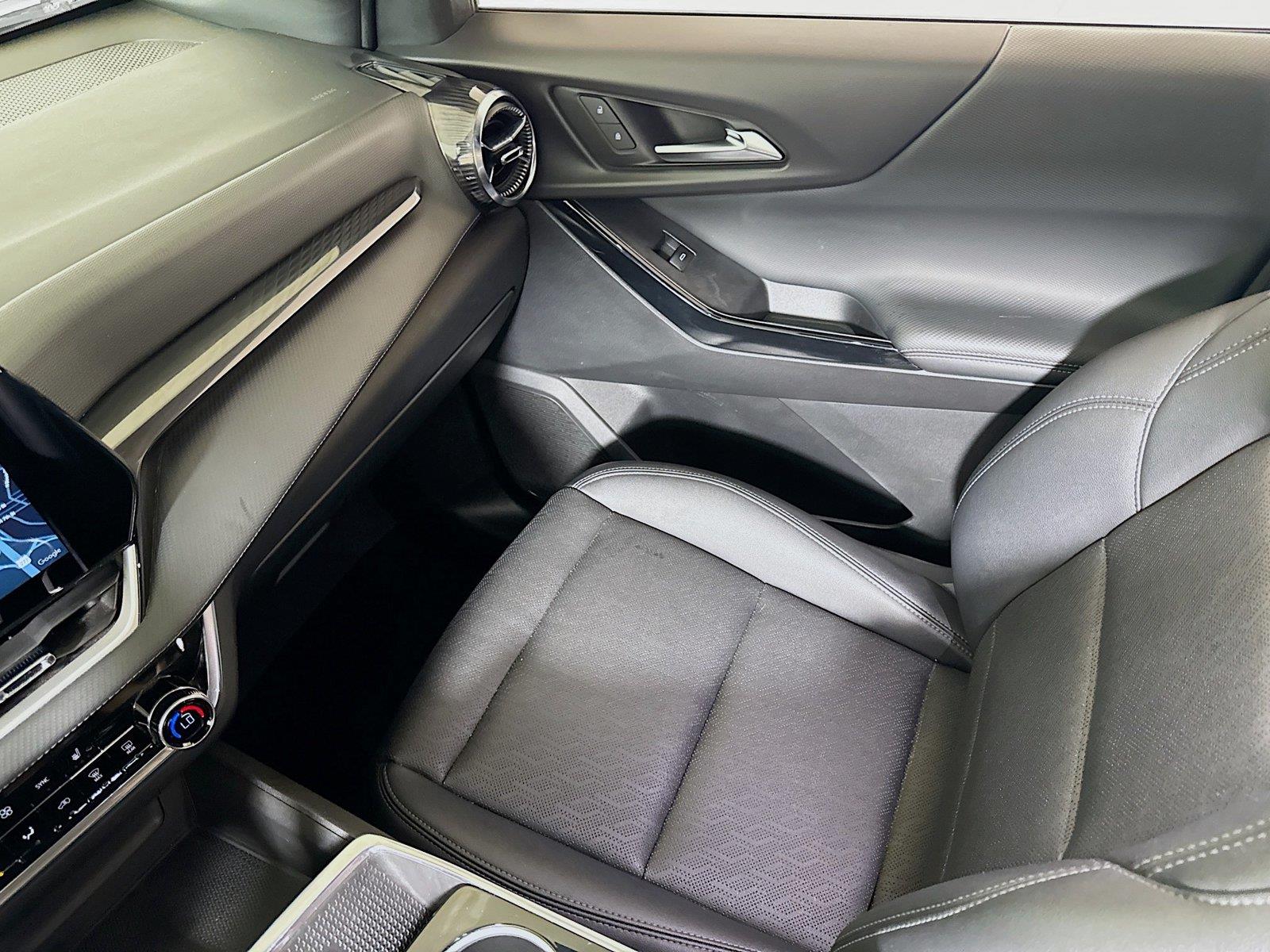 2025 Chevrolet Equinox LT - Photo 21
