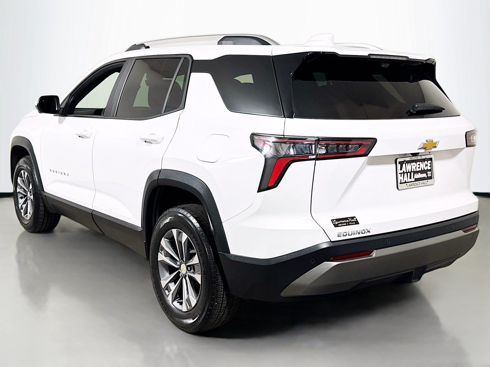 2025 Chevrolet Equinox LT - Photo 6