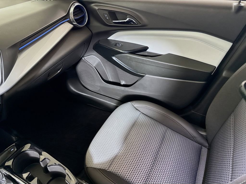 2026 Chevrolet Trax LT - Photo 19