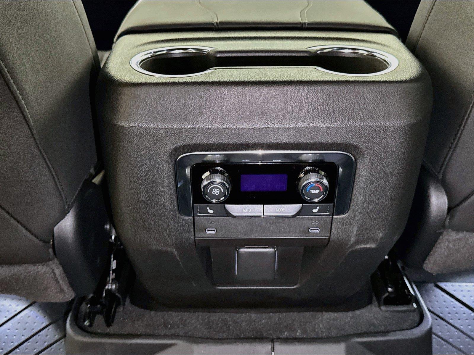 2027 Chevrolet Tahoe Z71 - Photo 14