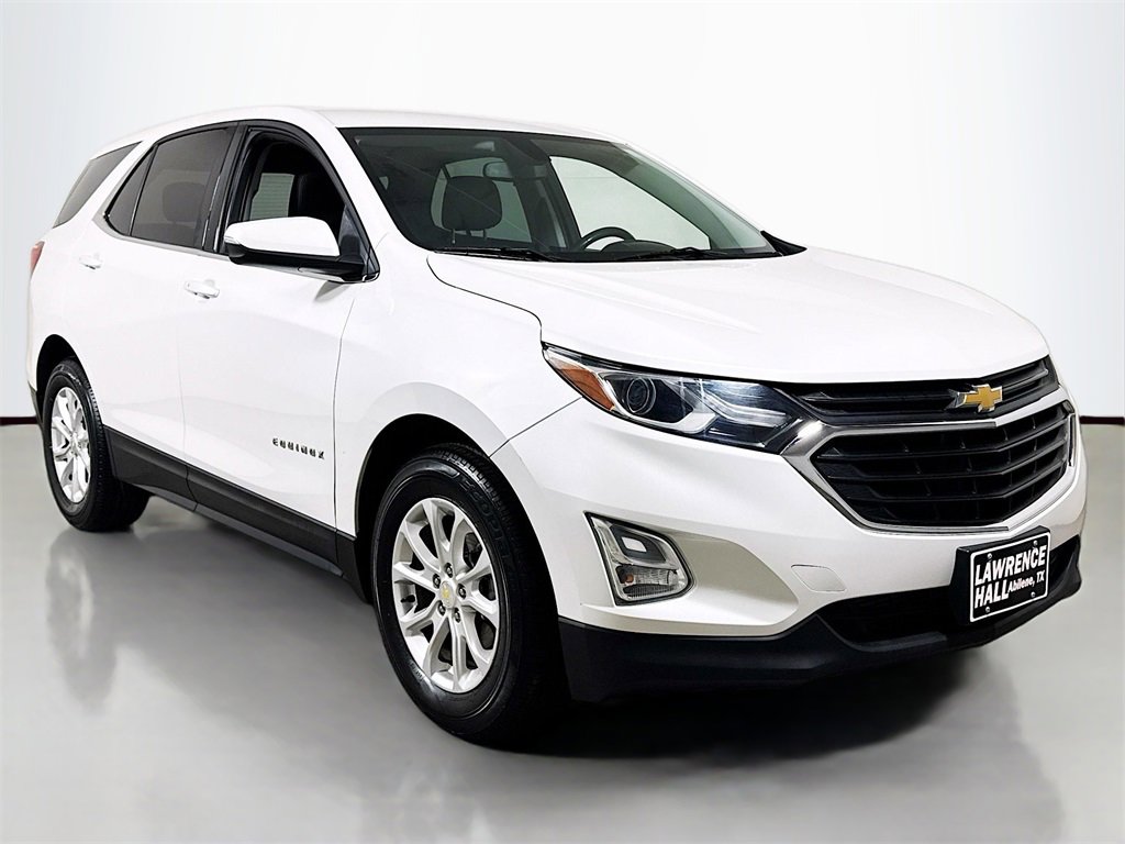 2018 Chevrolet Equinox LT photo 3