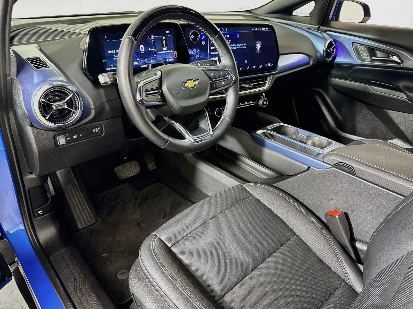 2024 Chevrolet Equinox EV LT - Photo 6