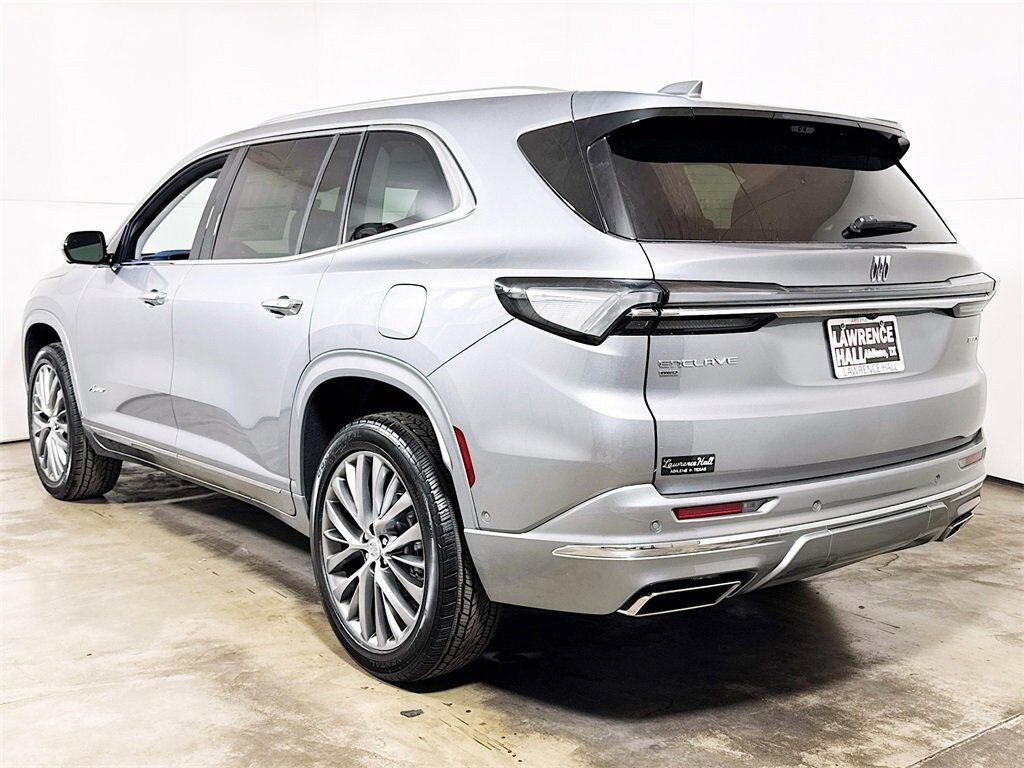New 2026 Buick Enclave Avenir SUV
