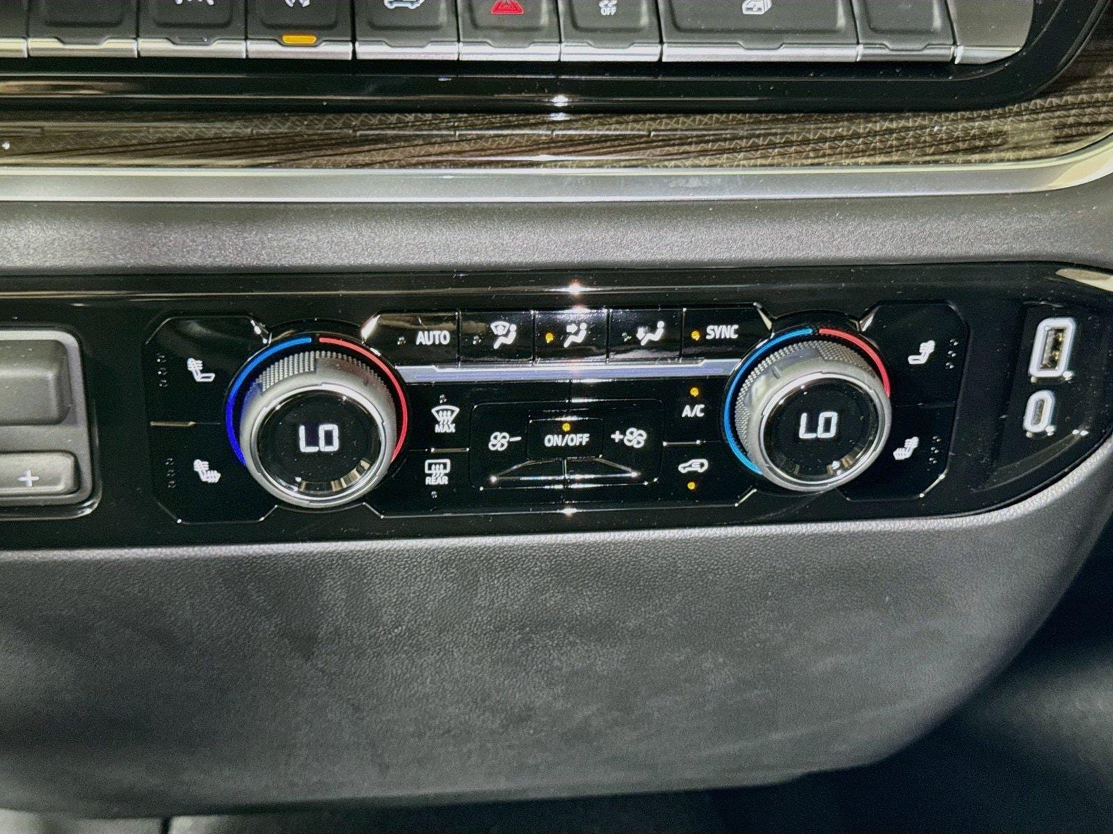 2026 Chevrolet Silverado 1500 LT - Photo 10