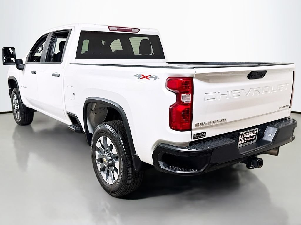 2023 Chevrolet Silverado 2500HD Custom - Photo 6