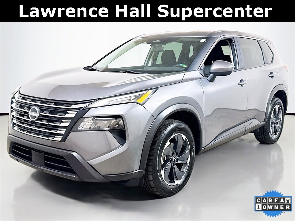 2024 Nissan Rogue SV's photo