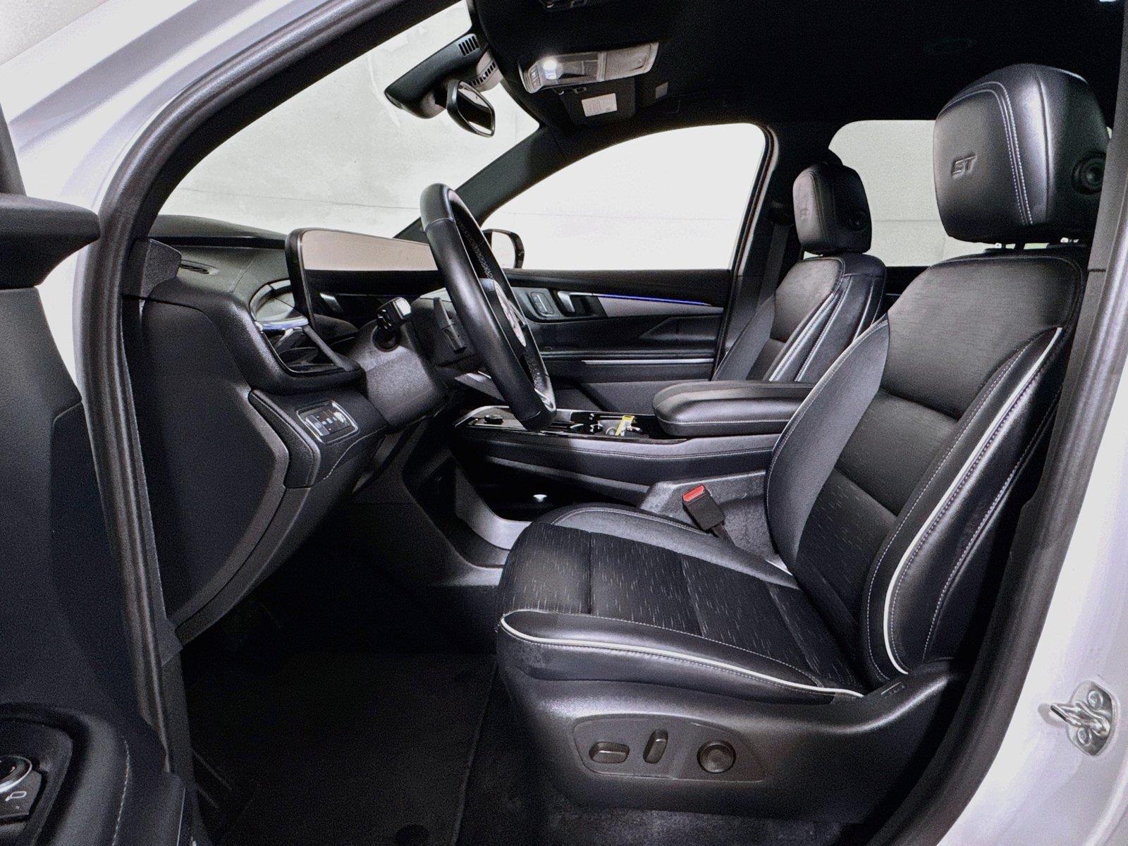 2026 Buick Enclave Sport Touring - Photo 20