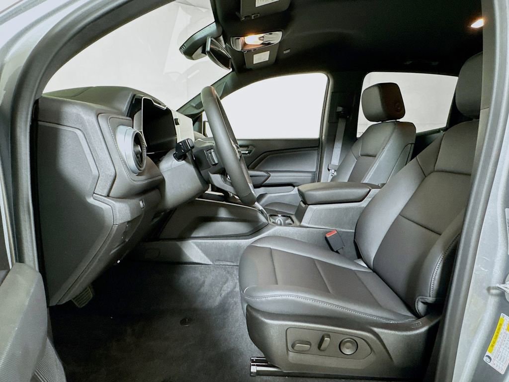 2026 Chevrolet Colorado LT - Photo 12