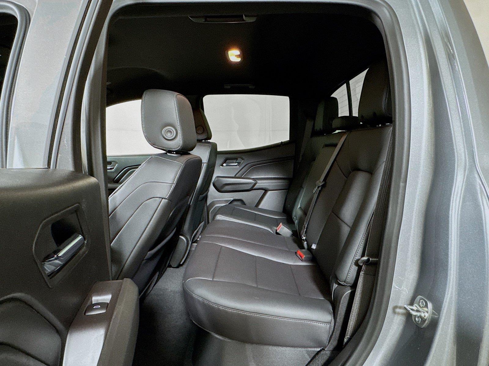 2026 Chevrolet Colorado LT - Photo 13