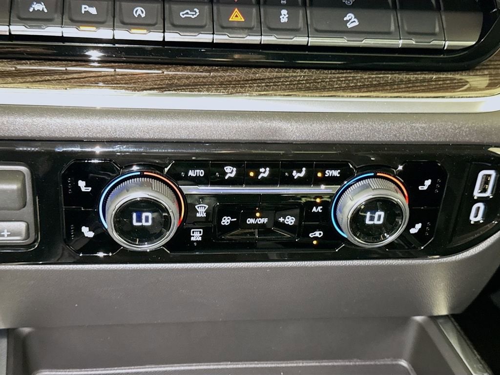 2026 Chevrolet Silverado 1500 LT Trail Boss - Photo 10