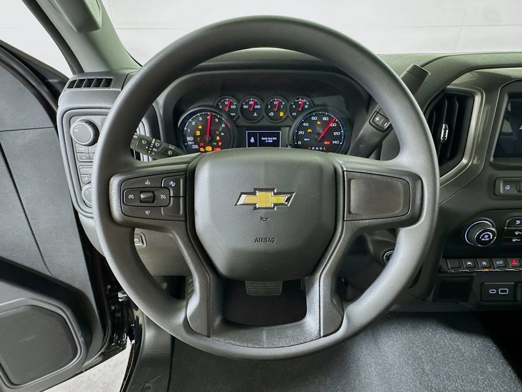 2026 Chevrolet Silverado 1500 Custom - Photo 6