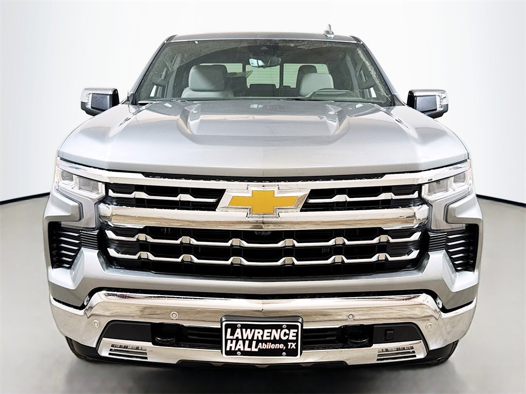 2026 Chevrolet Silverado 1500 LTZ photo 2