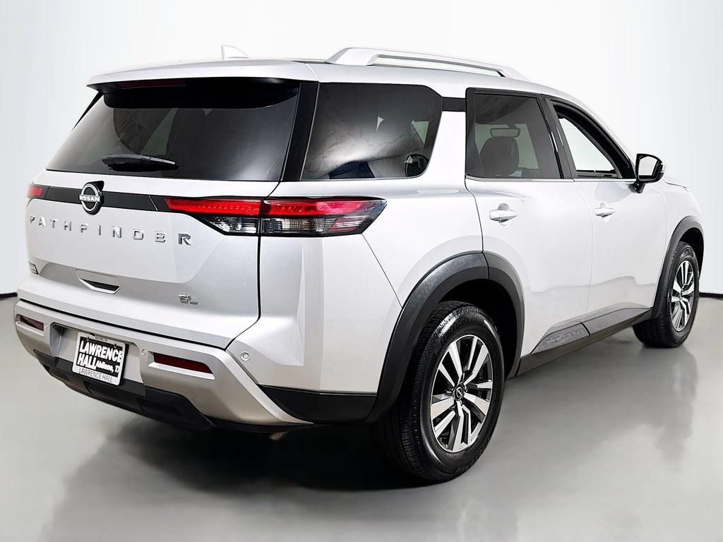 2025 Nissan Pathfinder SL - Photo 4