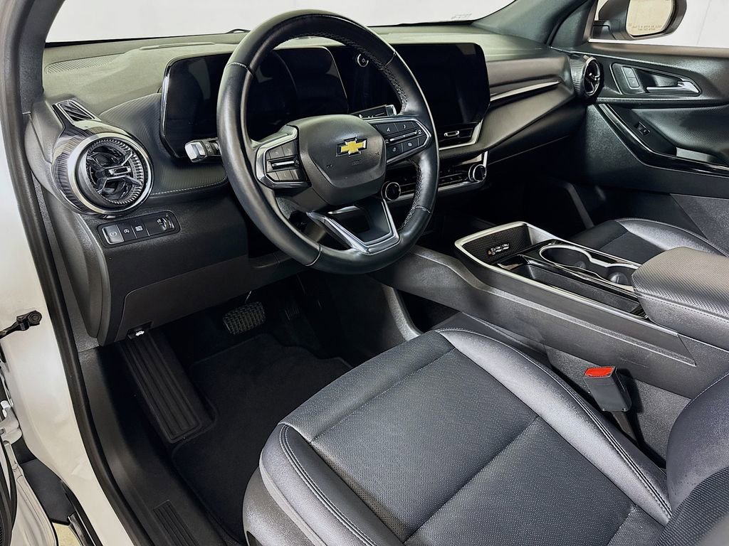 2025 Chevrolet Equinox LT - Photo 7