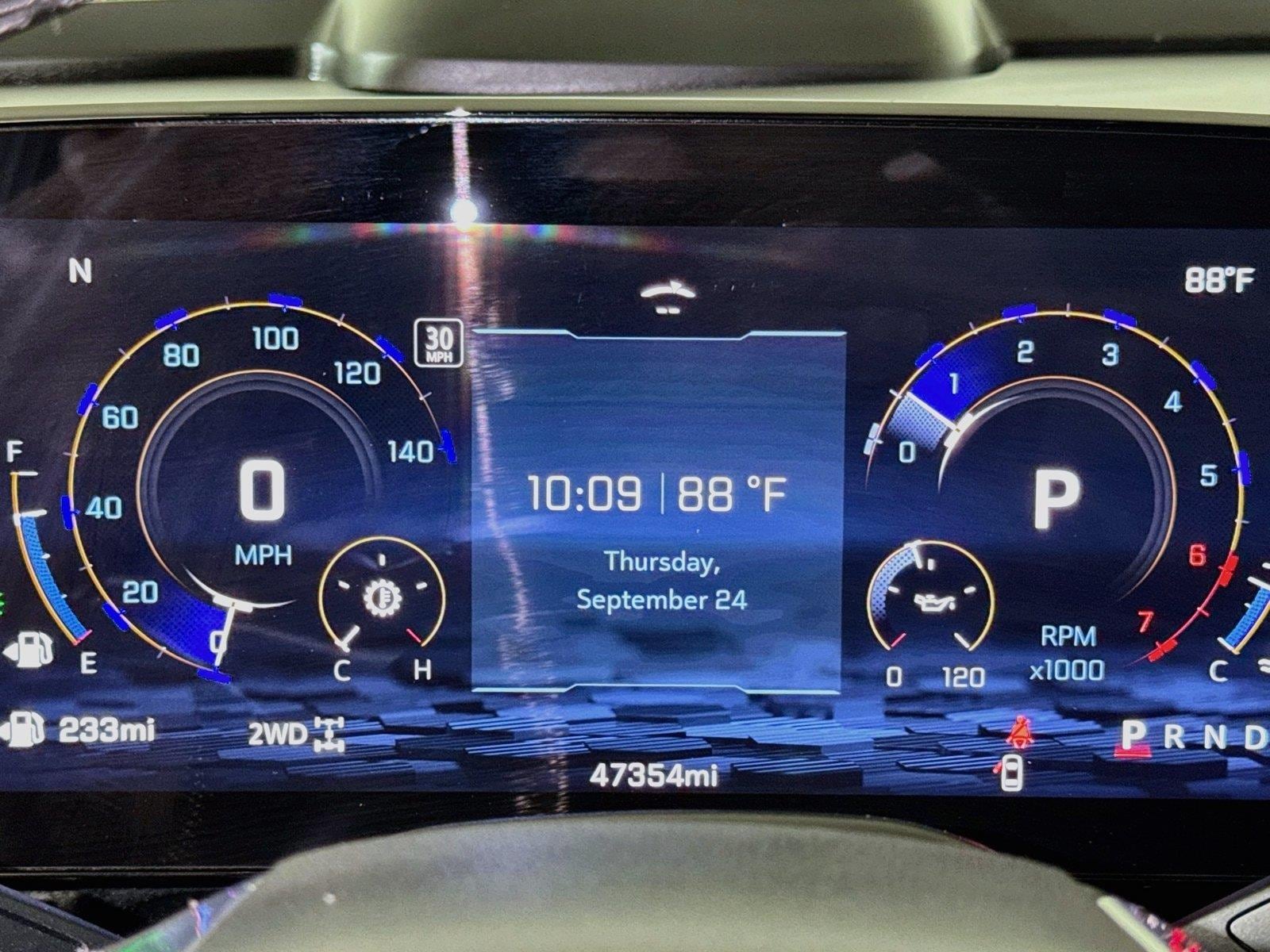 2025 Chevrolet Tahoe Premier - Photo 10