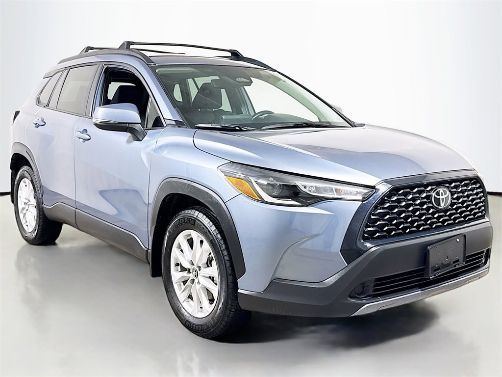 Used 2024 Toyota Corolla Cross LE