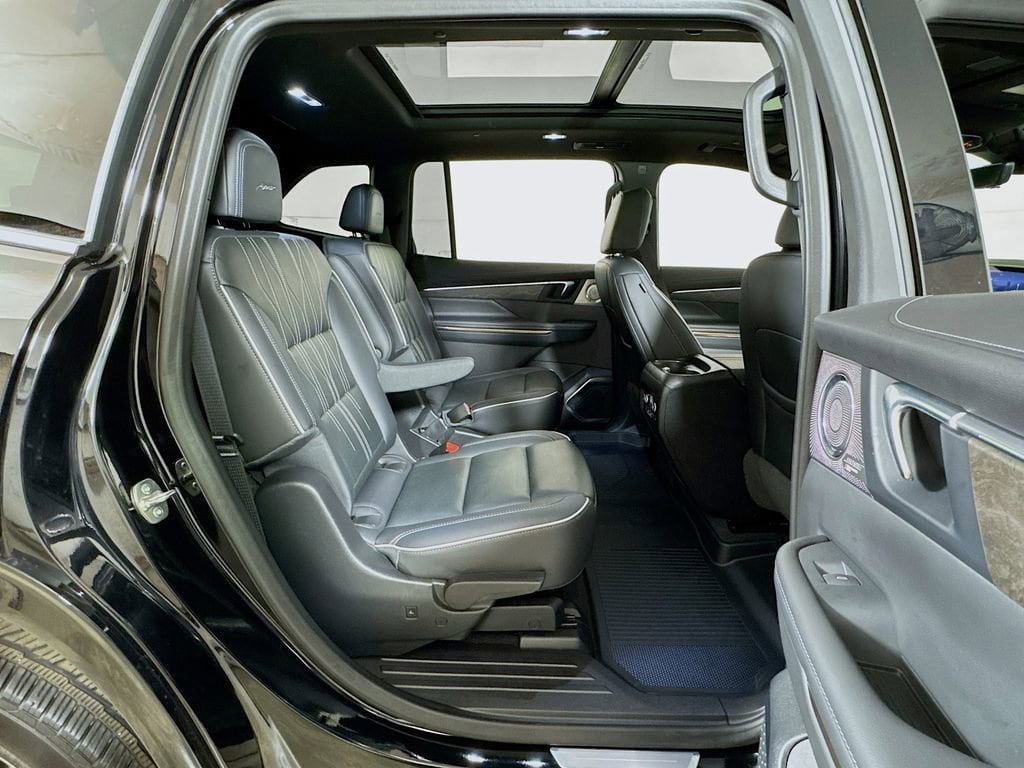 2025 Buick Enclave Avenir - Photo 28