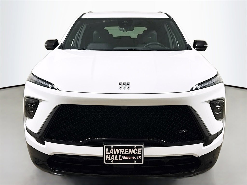 2026 Buick Enclave Sport Touring photo 2