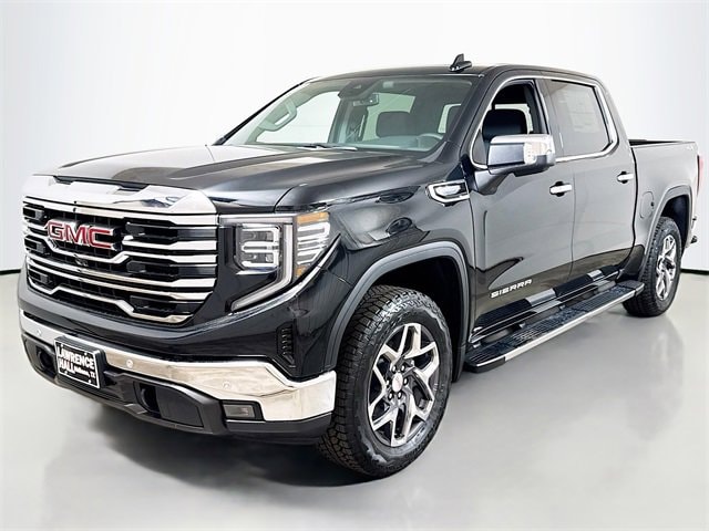 2025 GMC Sierra 1500 SLT's photo