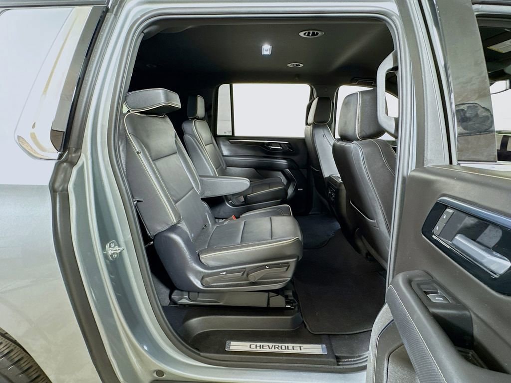 2025 Chevrolet Suburban Premier - Photo 27