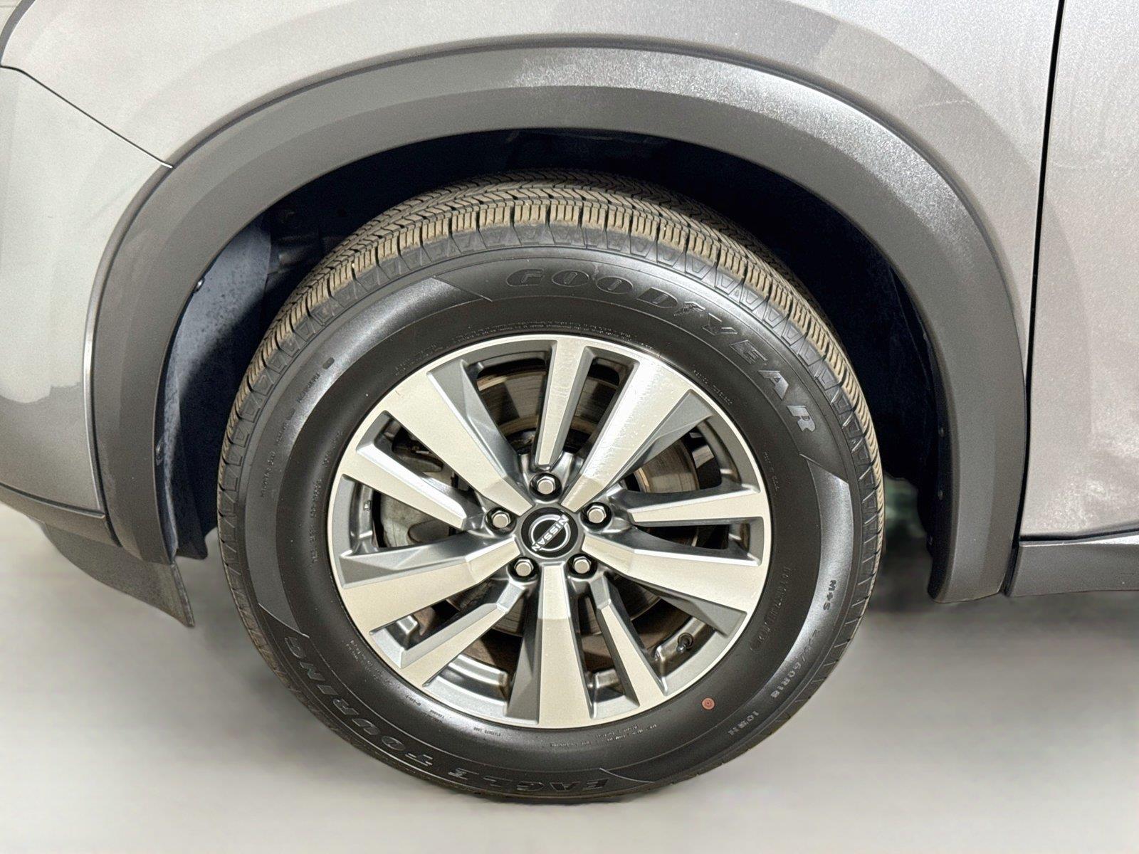 2025 Nissan Pathfinder SL - Photo 30