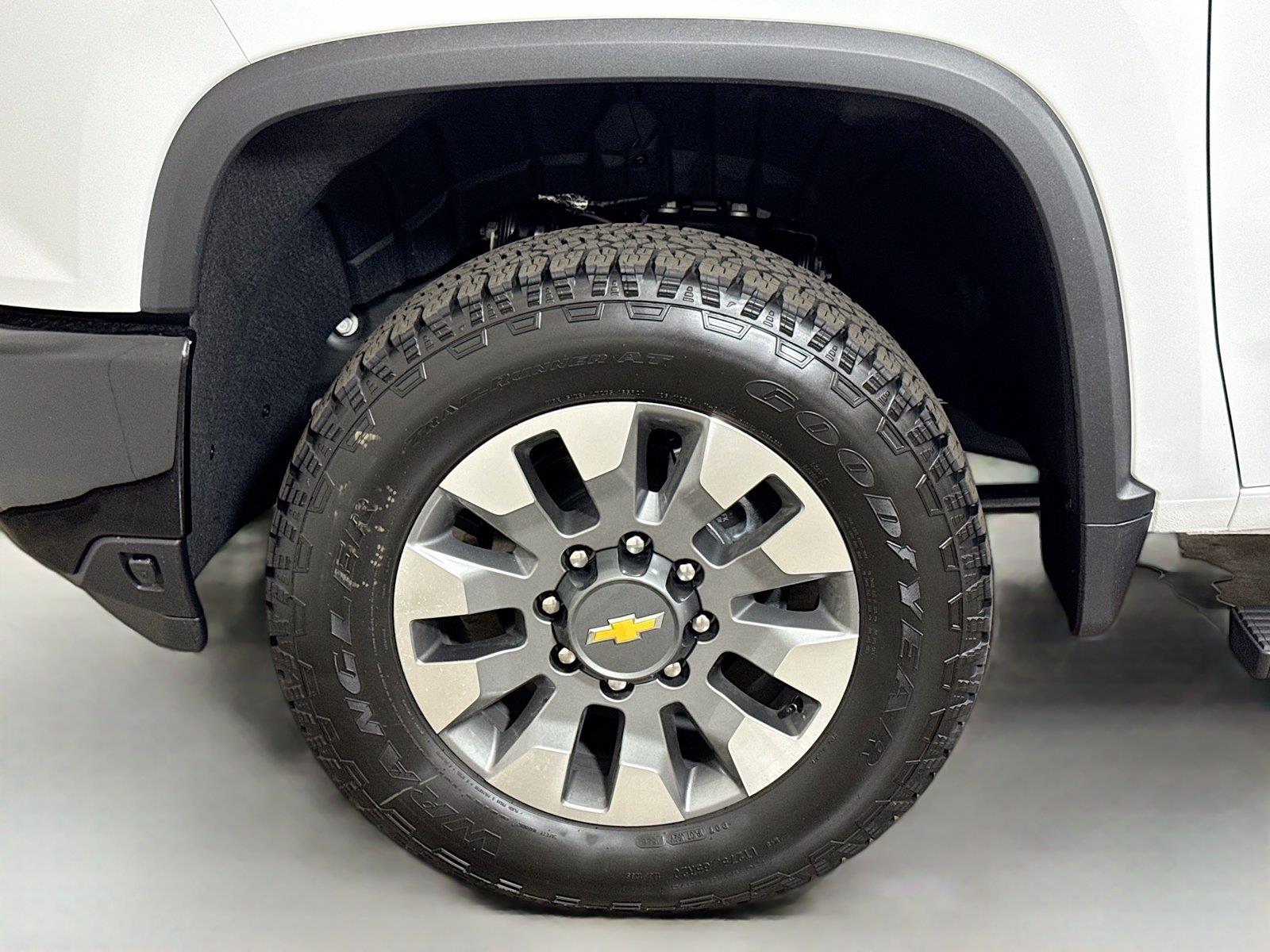 2026 Chevrolet Silverado 2500 HD Custom - Photo 19
