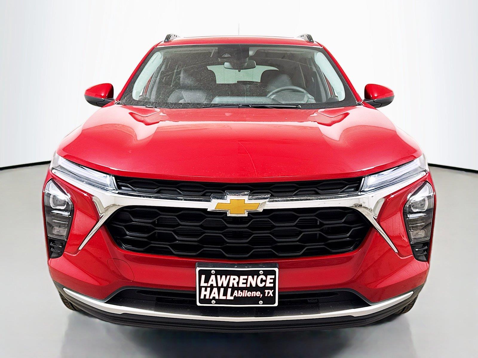 2026 Chevrolet Trax LT - Photo 2