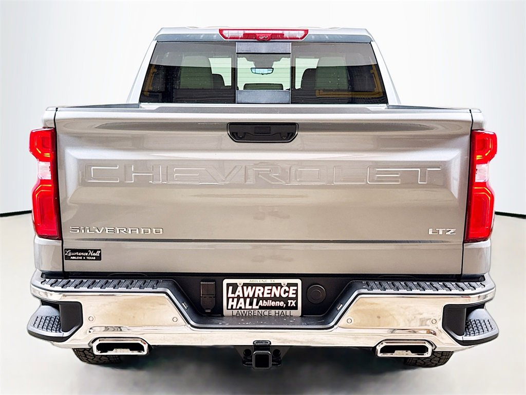 2026 Chevrolet Silverado 1500 LTZ photo 4