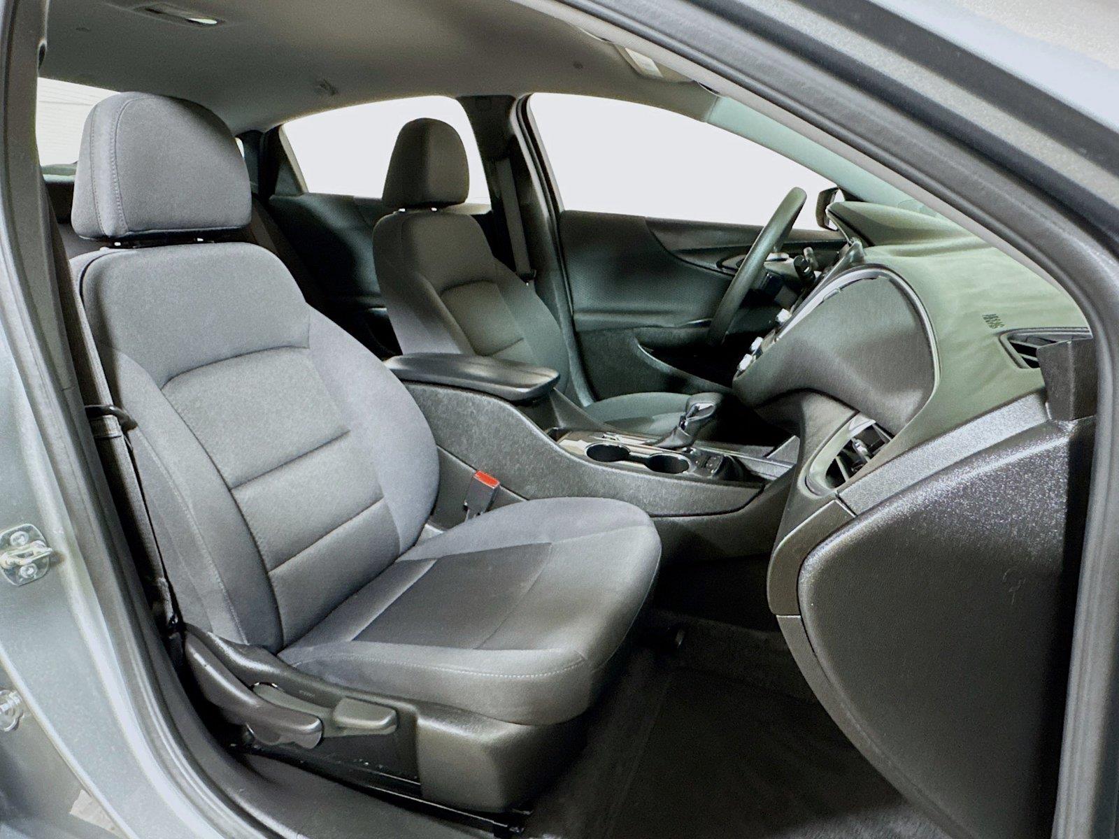 2025 Chevrolet Malibu 1LT - Photo 25