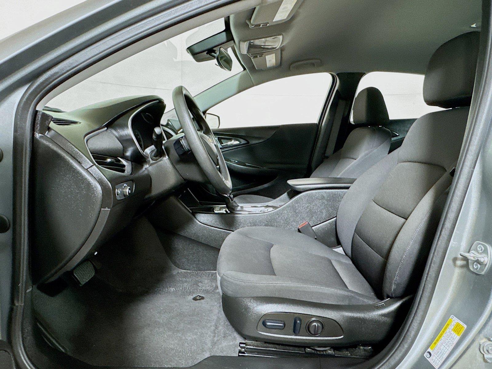 2025 Chevrolet Malibu 1LT - Photo 19