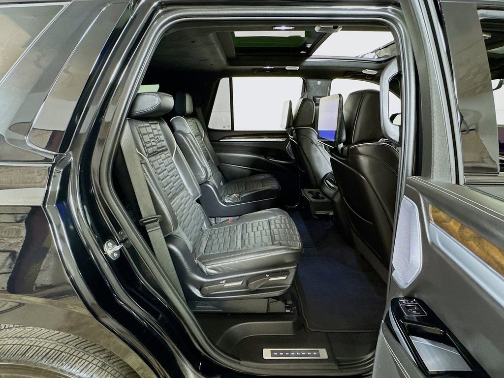 2025 Cadillac Escalade Sport Platinum - Photo 29
