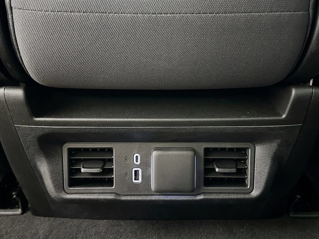 2024 Chevrolet Silverado 1500 LT - Photo 23