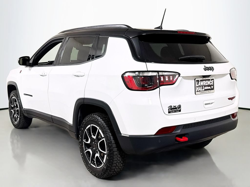 2025 Jeep Compass Trailhawk - Photo 6