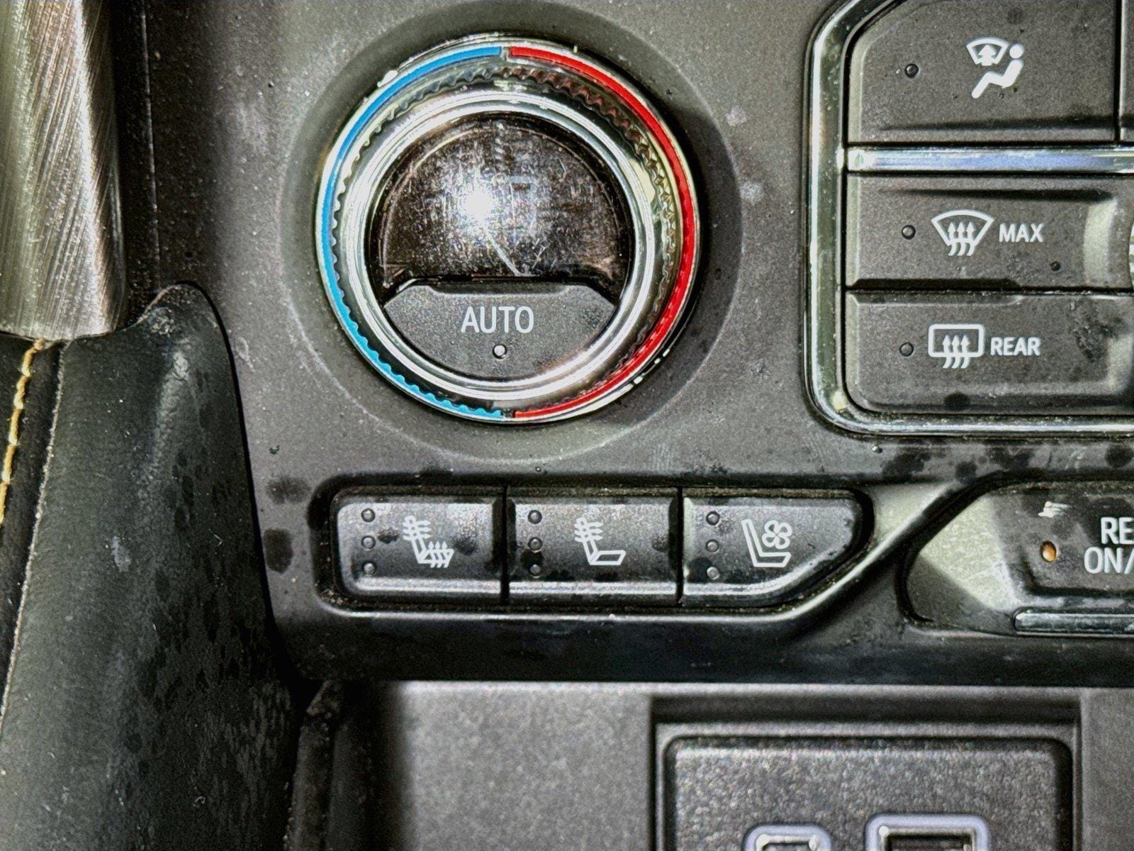 2024 GMC Yukon XL AT4 - Photo 19