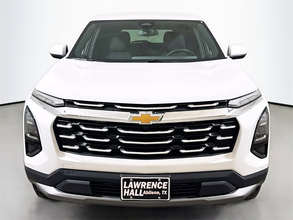 2026 Chevrolet Equinox LT photo 2