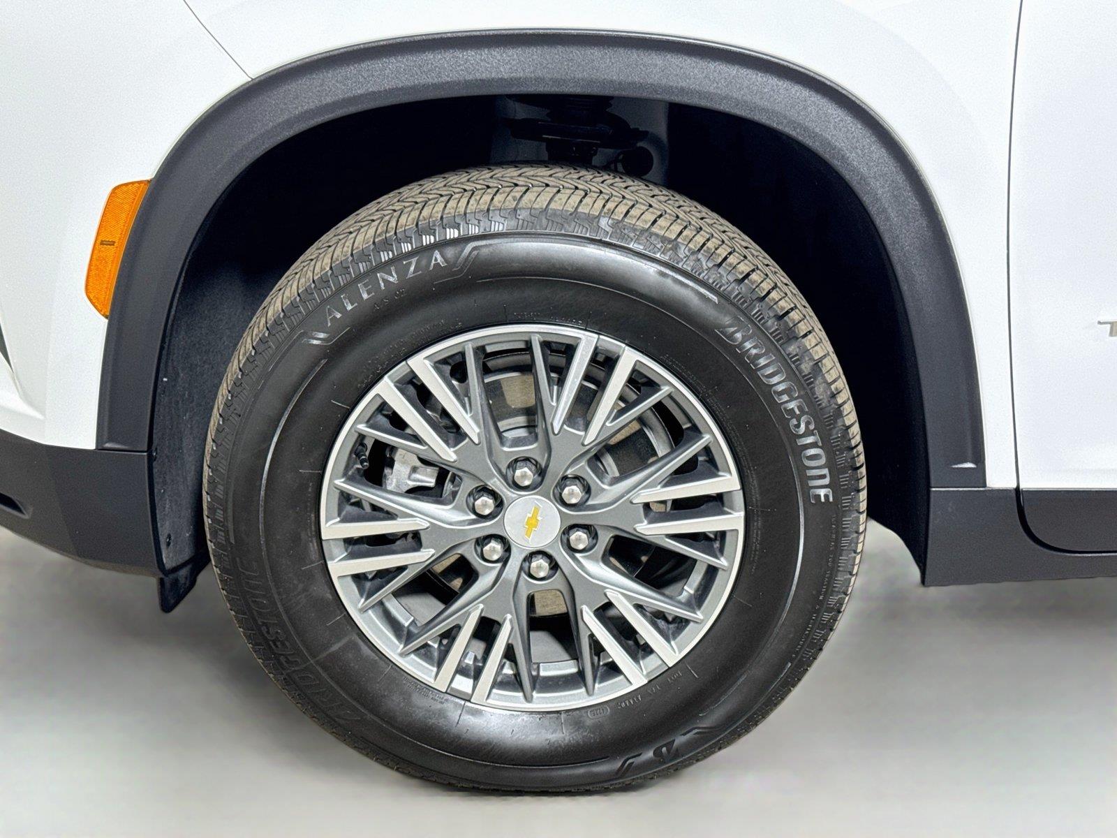 2026 Chevrolet Traverse LT - Photo 31