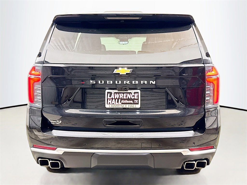 2026 Chevrolet Suburban High Country photo 4