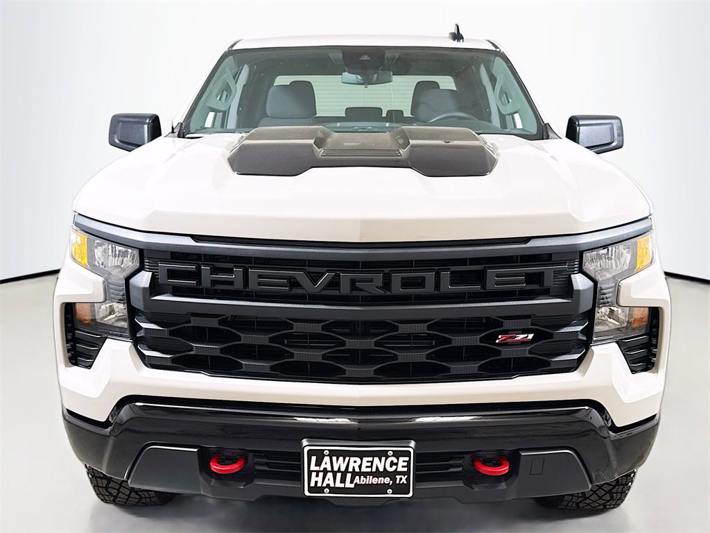 2026 Chevrolet Silverado 1500 Custom Trail Boss photo 2