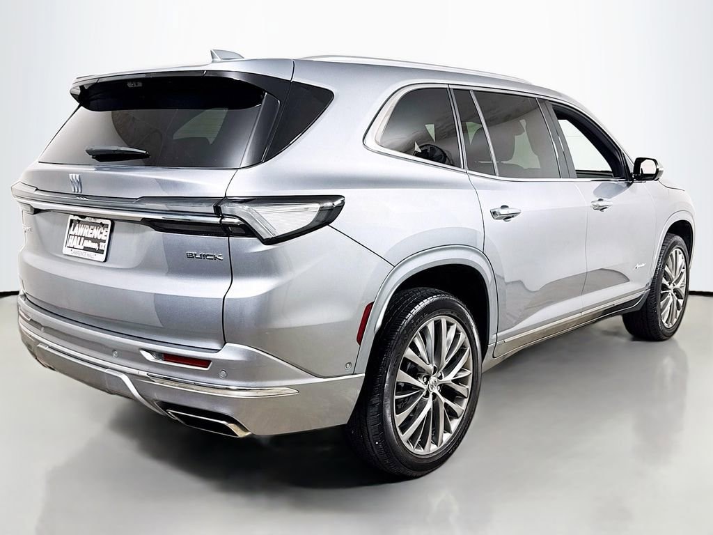 Used 2025 Buick Enclave Avenir SUV