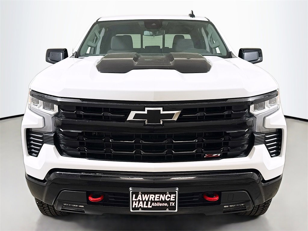 2026 Chevrolet Silverado 1500 LT Trail Boss photo 2