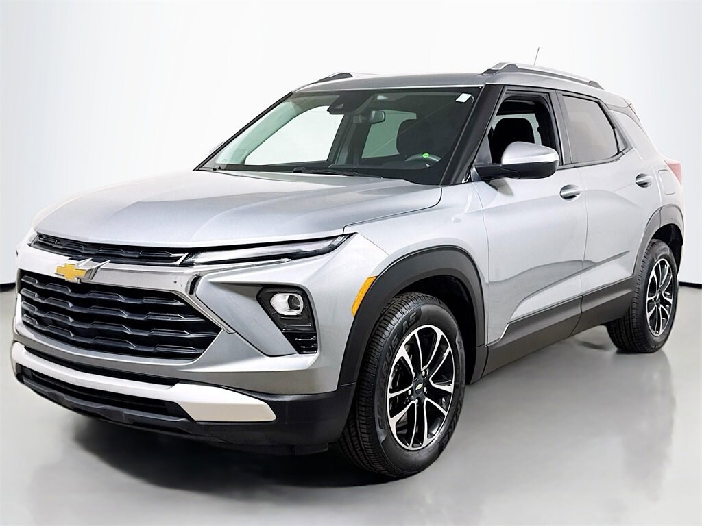 Used 2025 Chevrolet Trailblazer LT SUV