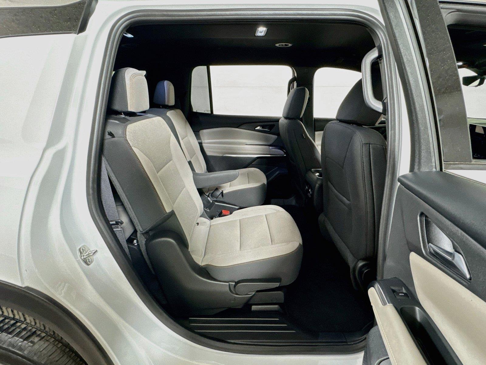 2026 Chevrolet Traverse LT - Photo 27