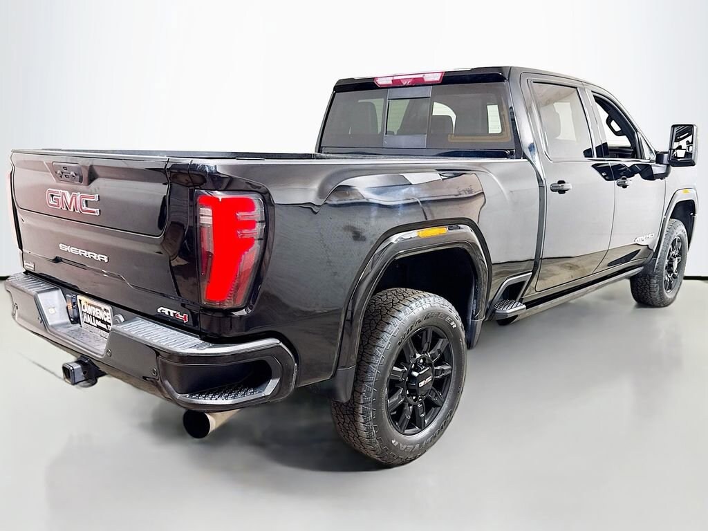 Used 2024 GMC Sierra 2500 HD AT4 Truck