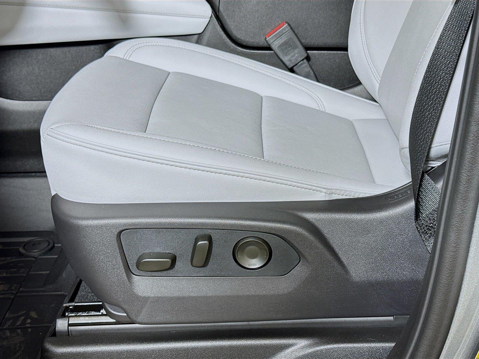 2026 Chevrolet Tahoe Premier - Photo 18