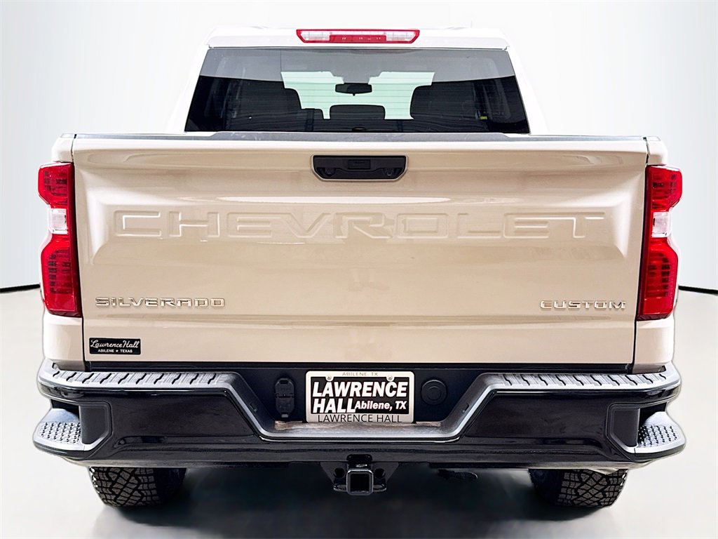 2026 Chevrolet Silverado 1500 Custom Trail Boss photo 4